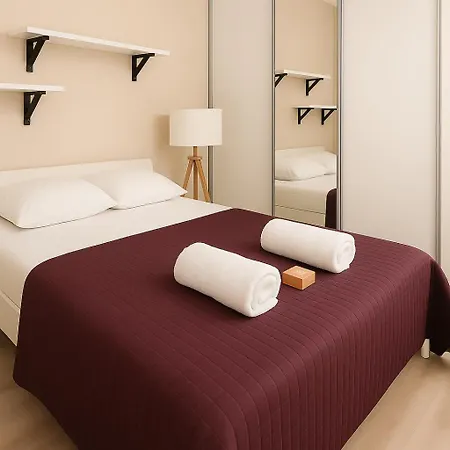 Przyjazna Przystan Zaciszna 13- Drabinianka Miejska Plaza شقة *