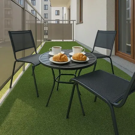 Przyjazna Przystań Zaciszna 13- Drabinianka Miejska Apartament *