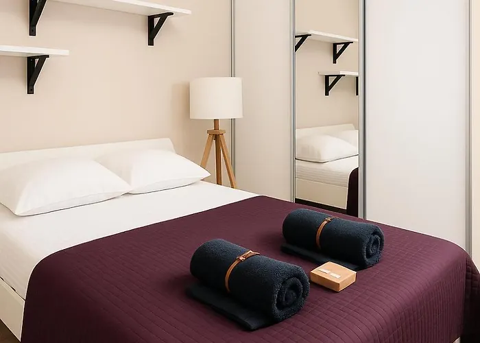 Przyjazna Przystan Zaciszna 13- Drabinianka Miejska Plaza Appartement